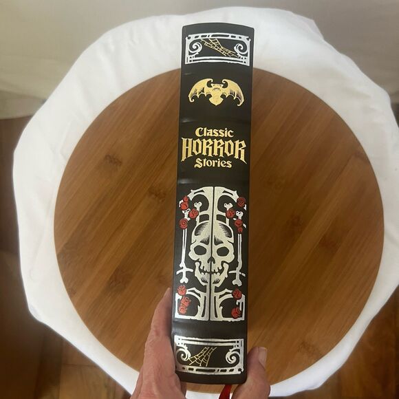 Barnes & Noble Classic Horror Stories Collectible Editions Series Hardcover Book - Picture 2 of 4